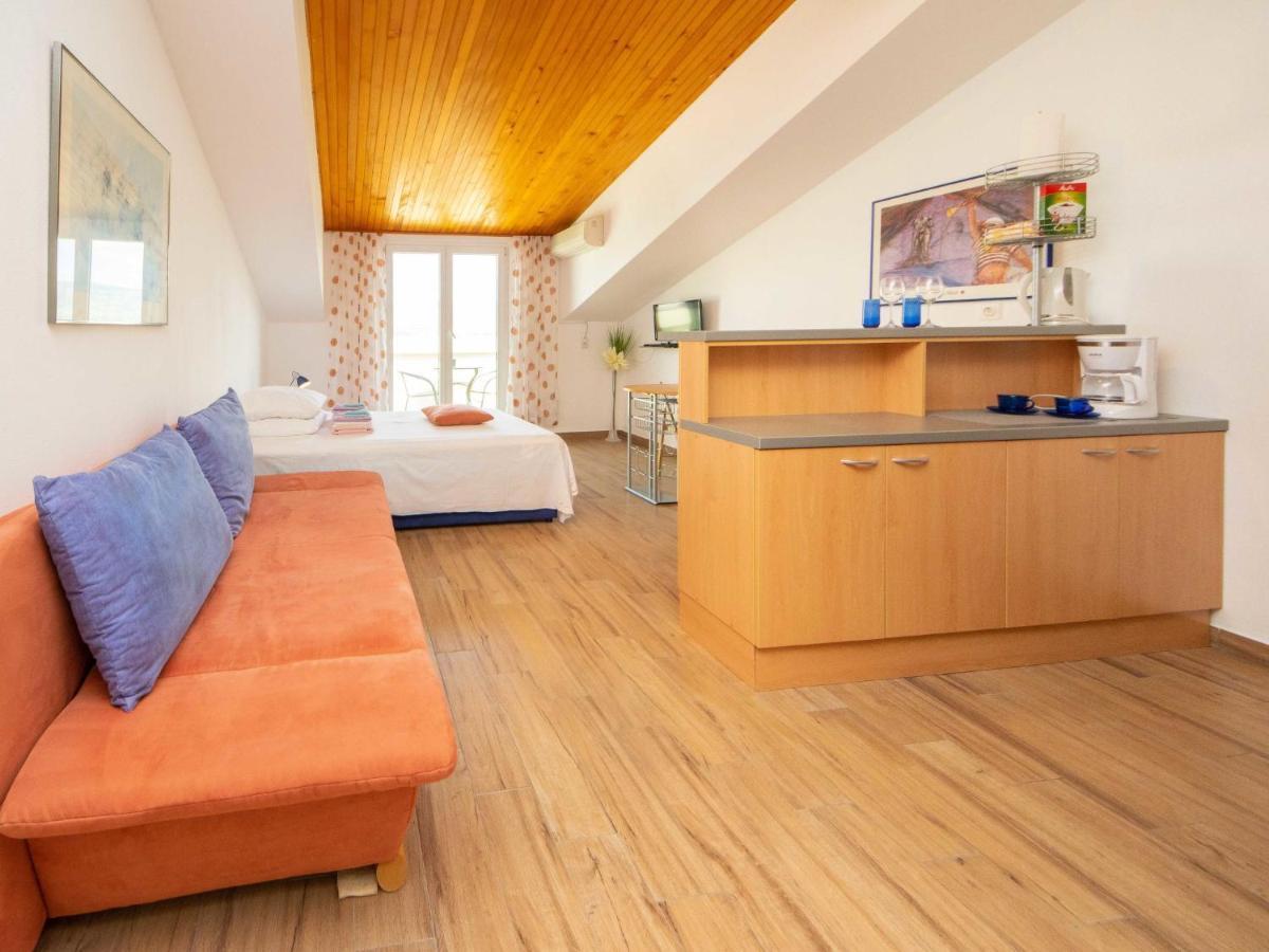 Apartment Saric-2 By Interhome Trogir Zewnętrze zdjęcie